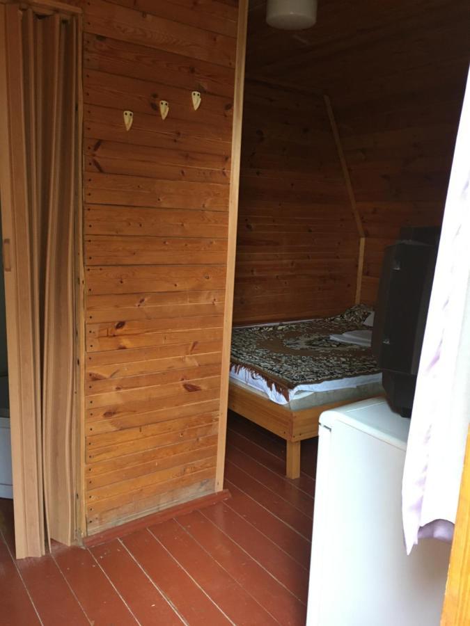 Номера В Деревянных Домиках Hotel Fontanka Bagian luar foto