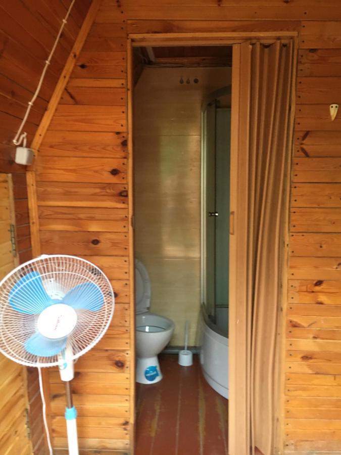 Номера В Деревянных Домиках Hotel Fontanka Bagian luar foto