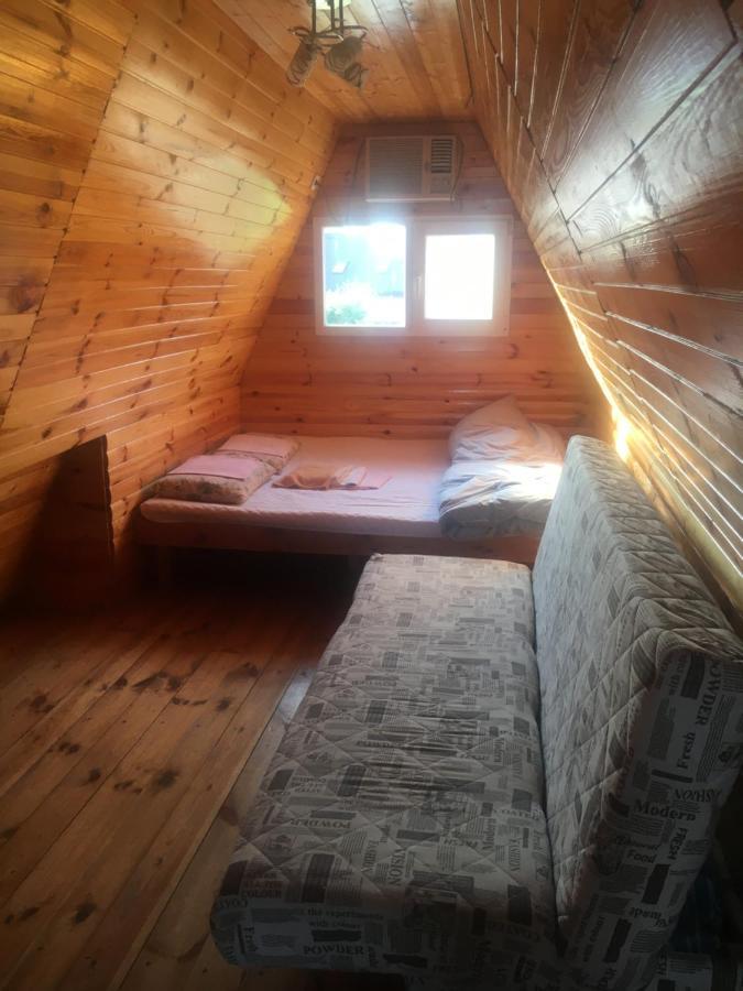 Номера В Деревянных Домиках Hotel Fontanka Bagian luar foto