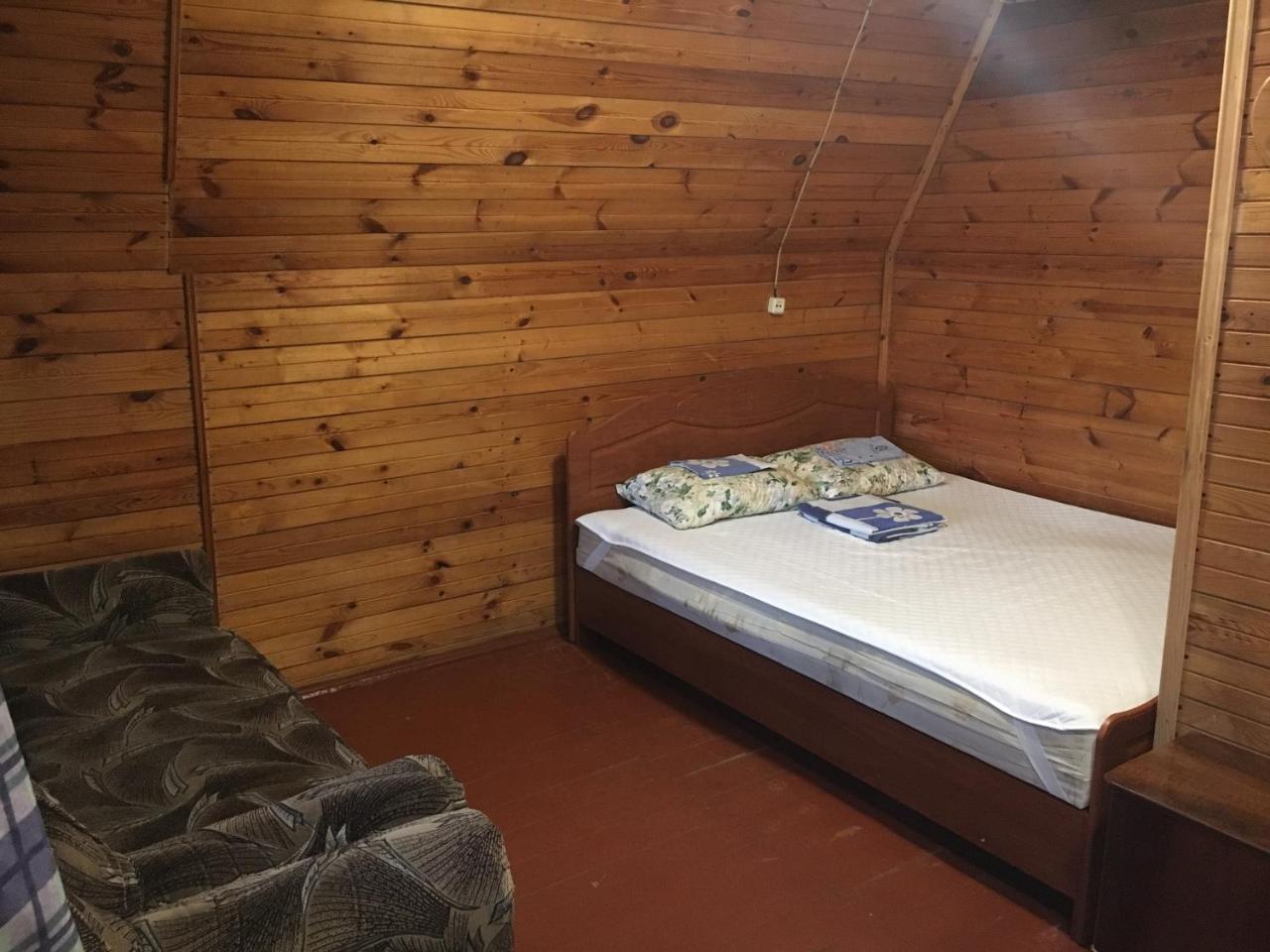 Номера В Деревянных Домиках Hotel Fontanka Bagian luar foto